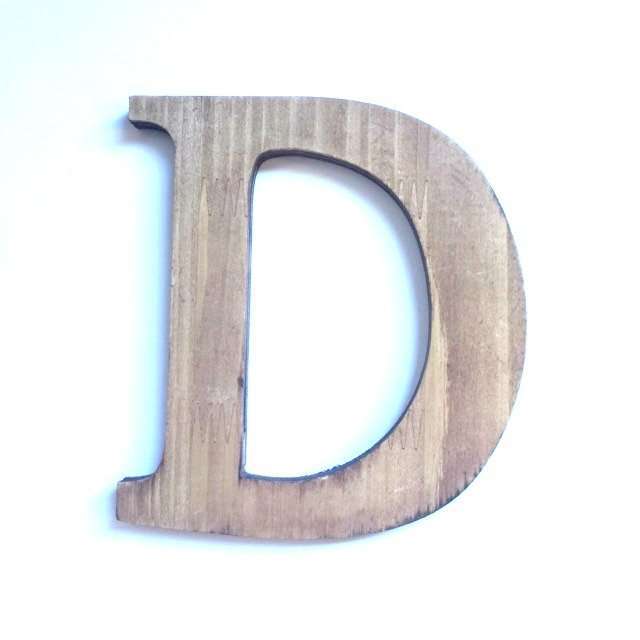 Letras madera 7 Letra D de madera