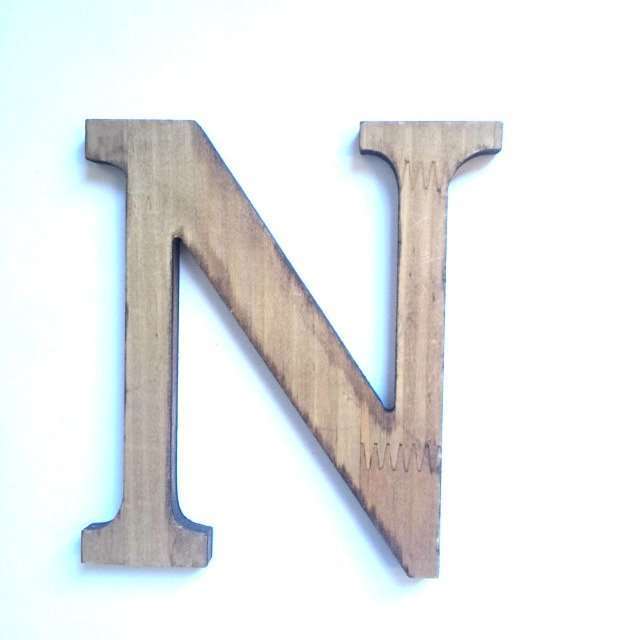 Letras madera 16 Letra N de madera