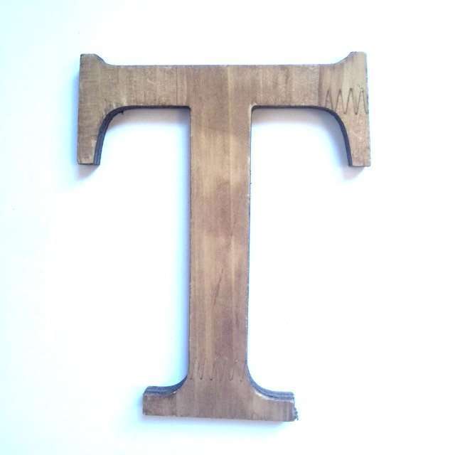 Letras madera 21 Letra T de madera