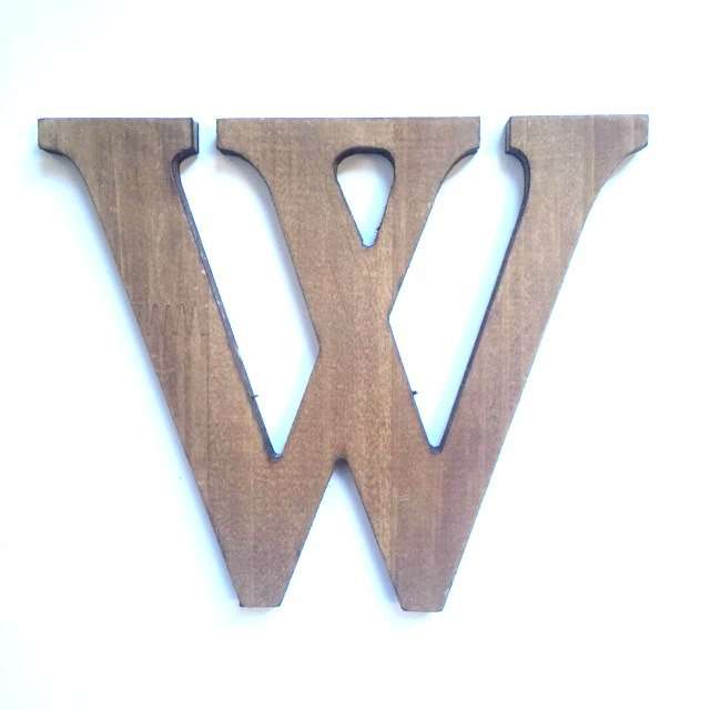 Letras madera 23 Letra W de madera