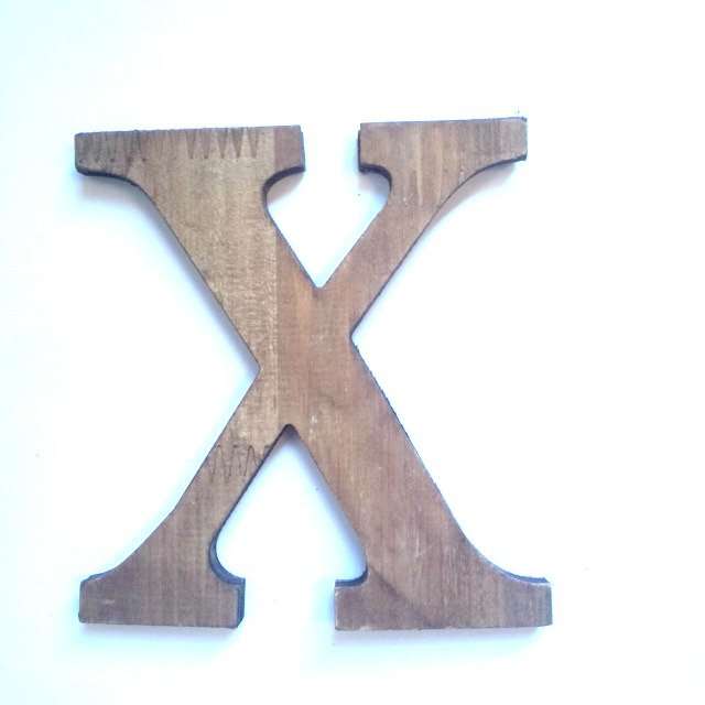 Letras madera 24 Letra X de madera