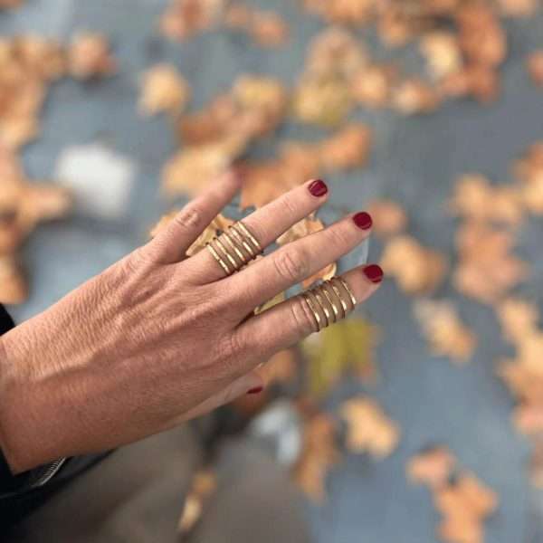 anillo vueltas oro